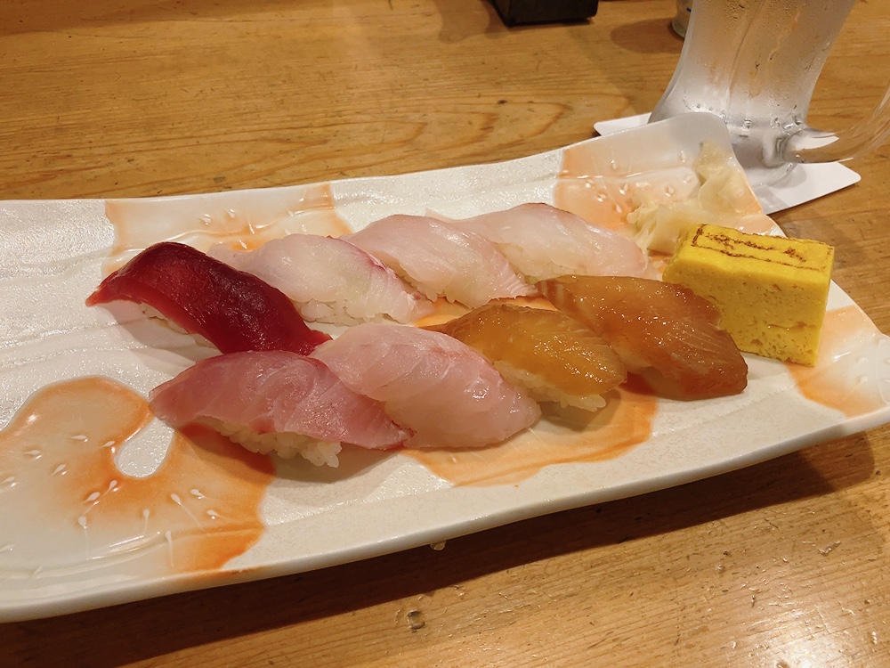 伊豆大島名物・寿司光の島寿司(べっこう寿司)